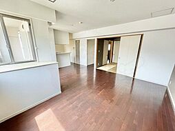 JR東海道・山陽本線 吹田駅 徒歩21分の賃貸マンション 1階3LDKのリビング/ダイニング