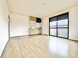 JR東海道・山陽本線 JR総持寺駅 徒歩10分の賃貸アパート 2階2LDKのリビング/ダイニング