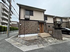 松山タウンハウス C棟  ｜ 兵庫県西宮市段上町１丁目4番35号（賃貸テラスハウス3LDK・1階・80.70㎡） その1