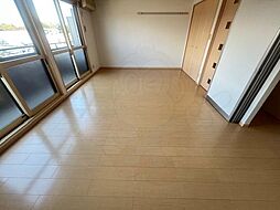 南海泉北線 深井駅 徒歩7分の賃貸アパート 3階1LDKのリビング/ダイニング