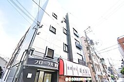7 / 11