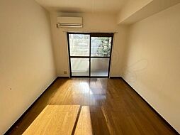 グランエクセル北花田 1階1Kのリビング/ダイニング