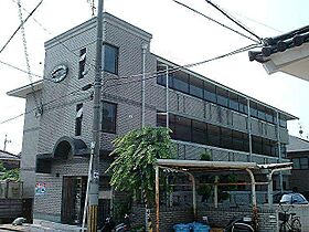 シークハウス 201 ｜ 大阪府堺市北区百舌鳥本町２丁（賃貸マンション3DK・1階・58.00㎡） その1