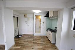 南海高野線 堺東駅 徒歩3分の賃貸マンション 6階ワンルームのリビング/ダイニング