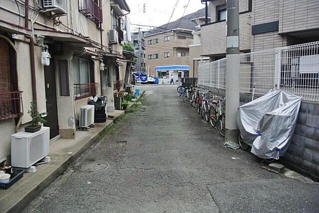 周辺