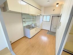 エレガンテセブンワンビル 4階1DKのリビング/ダイニング