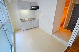 デュウェル東三国 2階1DKのリビング/ダイニング