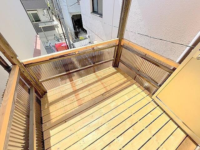 バルコニー