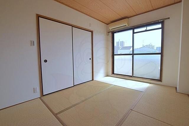 寝室