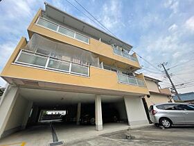 エフフラット  ｜ 大阪府堺市北区南花田町556番2号（賃貸マンション2LDK・2階・58.23㎡） その1