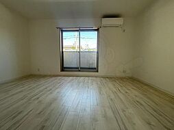 ライフガーデン上野芝 2階1DKのリビング/ダイニング