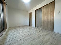 ライフガーデン上野芝 2階1Kのリビング/ダイニング