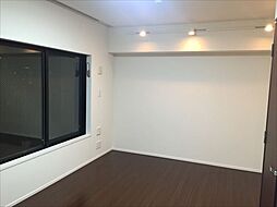 コンフォリア豊洲 708 7階ワンルームのリビング/ダイニング