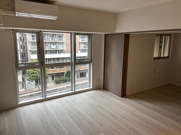 apartment 東京都中央区佃３丁目1-11
地図を見る