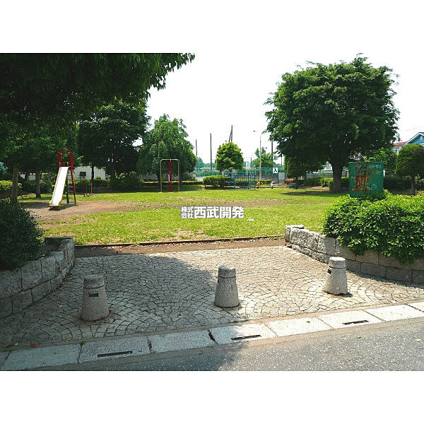 周辺を拡大表示