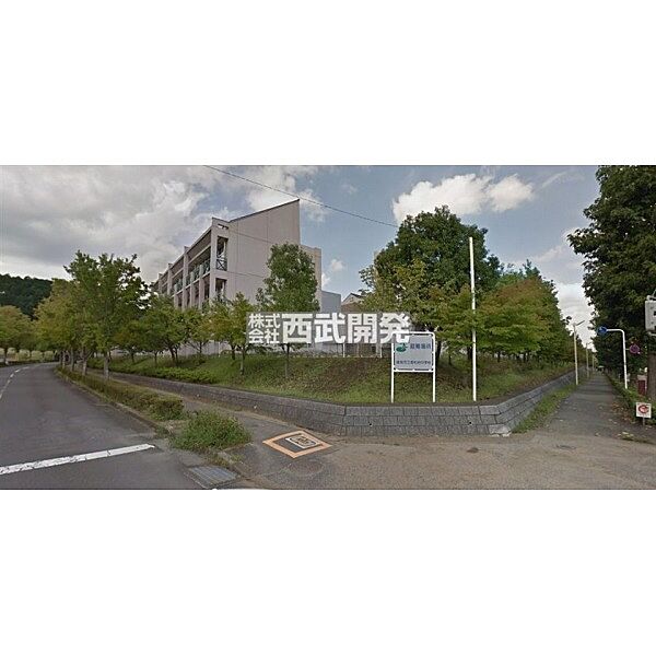 周辺を拡大表示