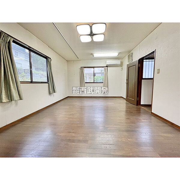 室内を拡大表示