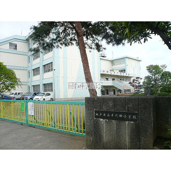 周辺を拡大表示