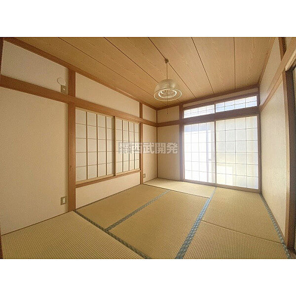 室内を拡大表示