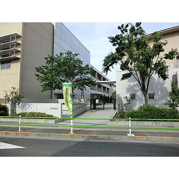 周辺を拡大表示