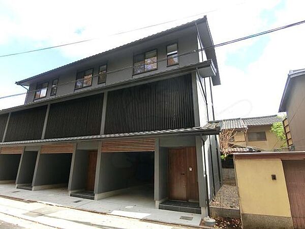 セレナ御所東 ｜京都府京都市上京区真如堂突抜町(賃貸アパート2LDK・1階・100.00㎡)の写真 その3