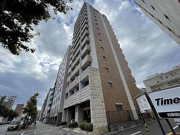 プレサンス京都四条堀川 ｜京都府京都市下京区四条堀川町(賃貸マンション2LDK・14階・47.50㎡)の写真 その1