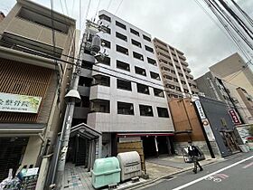 京都府京都市中京区錦小路通室町東入占出山町（賃貸マンション1K・7階・23.77㎡） その1