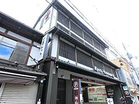 京都府京都市下京区七条通烏丸西入東境町（賃貸マンション1K・4階・24.48㎡） その3