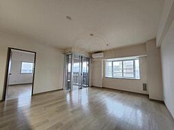 シャリマー五条 702 7階3LDKのリビング/ダイニング