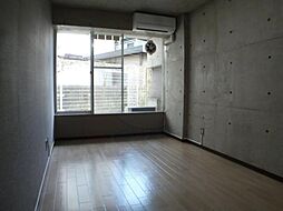 グランデ西京極 104 1階ワンルームのリビング/ダイニング