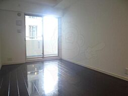 イーグルコート三条京阪 212 2階1LDKのリビング/ダイニング