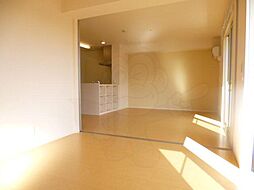 京阪本線 中書島駅 徒歩30分の賃貸アパート 3階1LDKのリビング/ダイニング