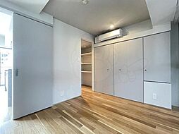 シャリマー西大路 711 7階1LDKのリビング/ダイニング