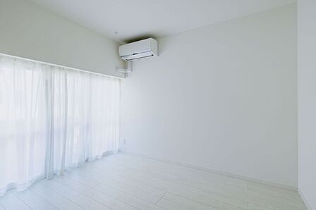 Bed Room:6.6帖