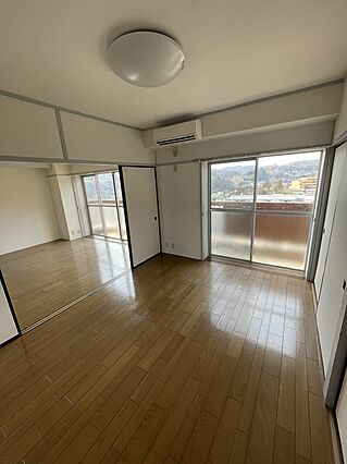 リビング/ダイ...