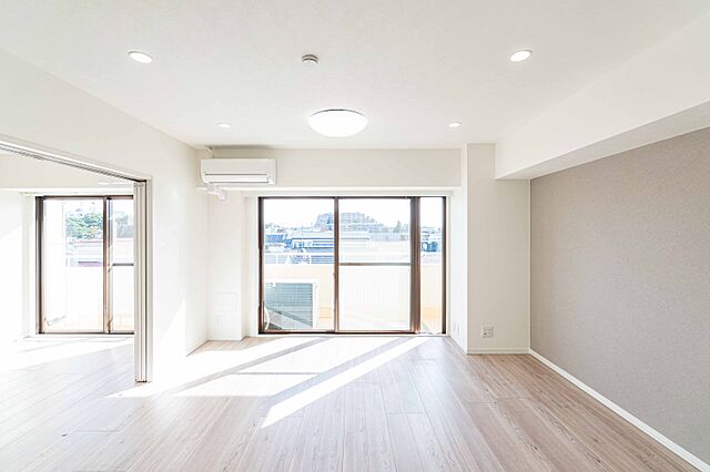 リビング/ダイニング 一橋学園ガーデニア 4階/-