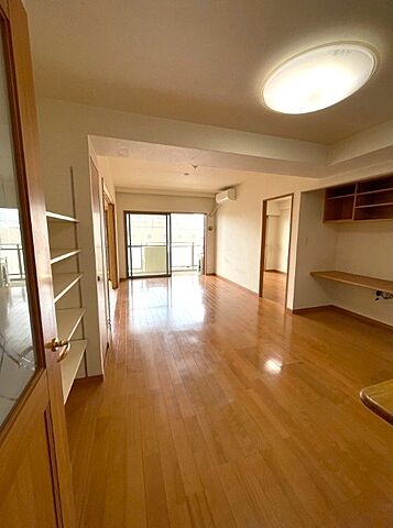 リビング/ダイニング ザ・バーデン昭島ペイ・サージュ 5階/-