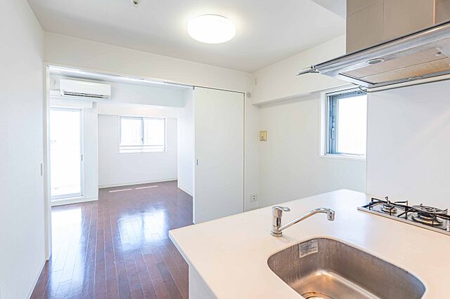 リビング/ダイニング ＬＥ-ＬＩＯＮ　ＩＫＥＢＵＫＵＲＯ　ＣＯＭＦＯＲＴ 14階/-