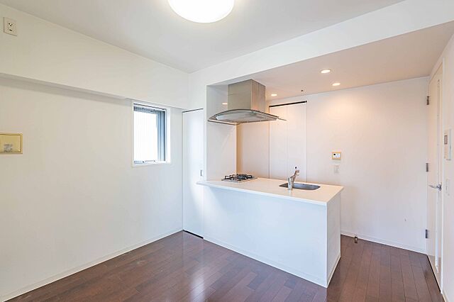 リビング/ダイニング ＬＥ-ＬＩＯＮ　ＩＫＥＢＵＫＵＲＯ　ＣＯＭＦＯＲＴ 14階/-