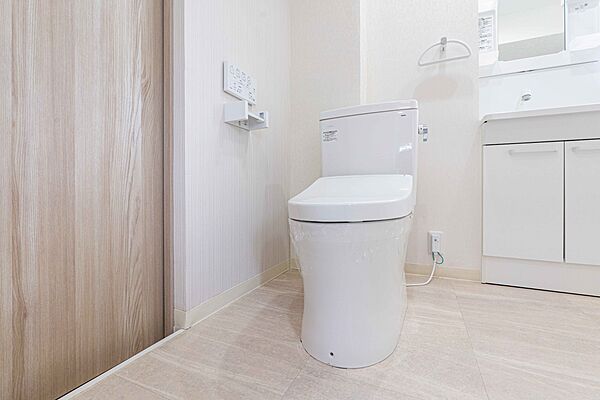 トイレを拡大表示