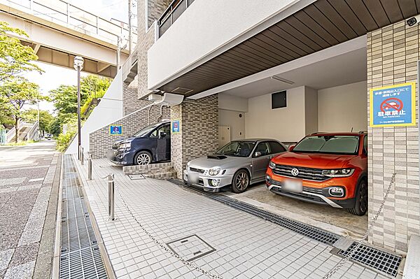 駐車場を拡大表示