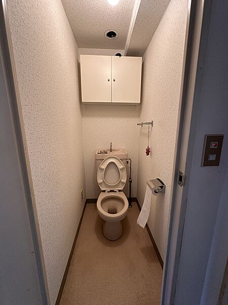 トイレを拡大表示
