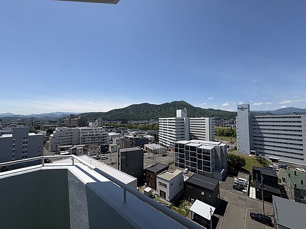 バルコニーを拡大表示