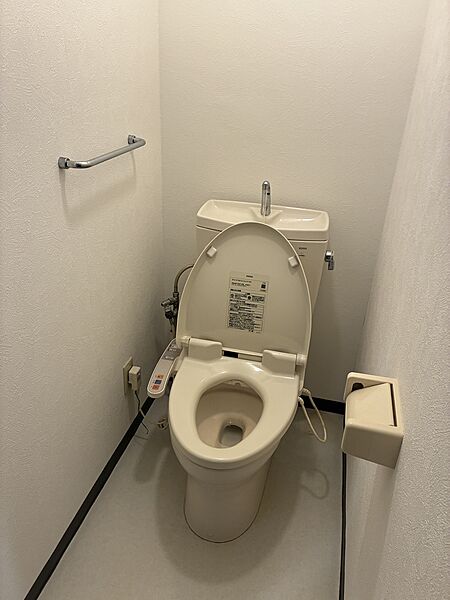 トイレを拡大表示