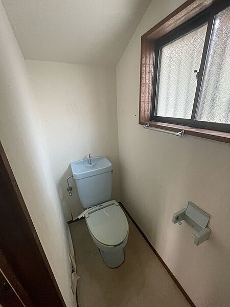 トイレを拡大表示