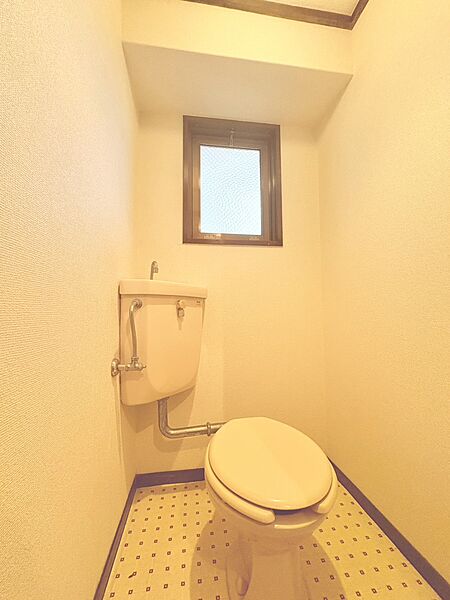トイレを拡大表示