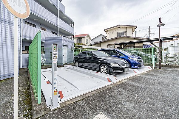 駐車場を拡大表示