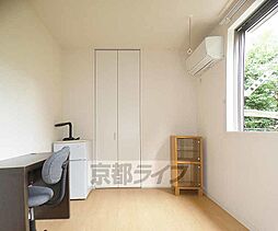 京すまい・吉田 102 1階ワンルームのリビング/ダイニング