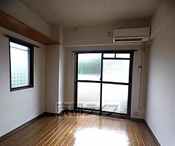 アブレスト岩倉 1101 1階1Kのリビング/ダイニング