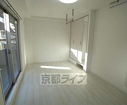 アベニール出町柳 201